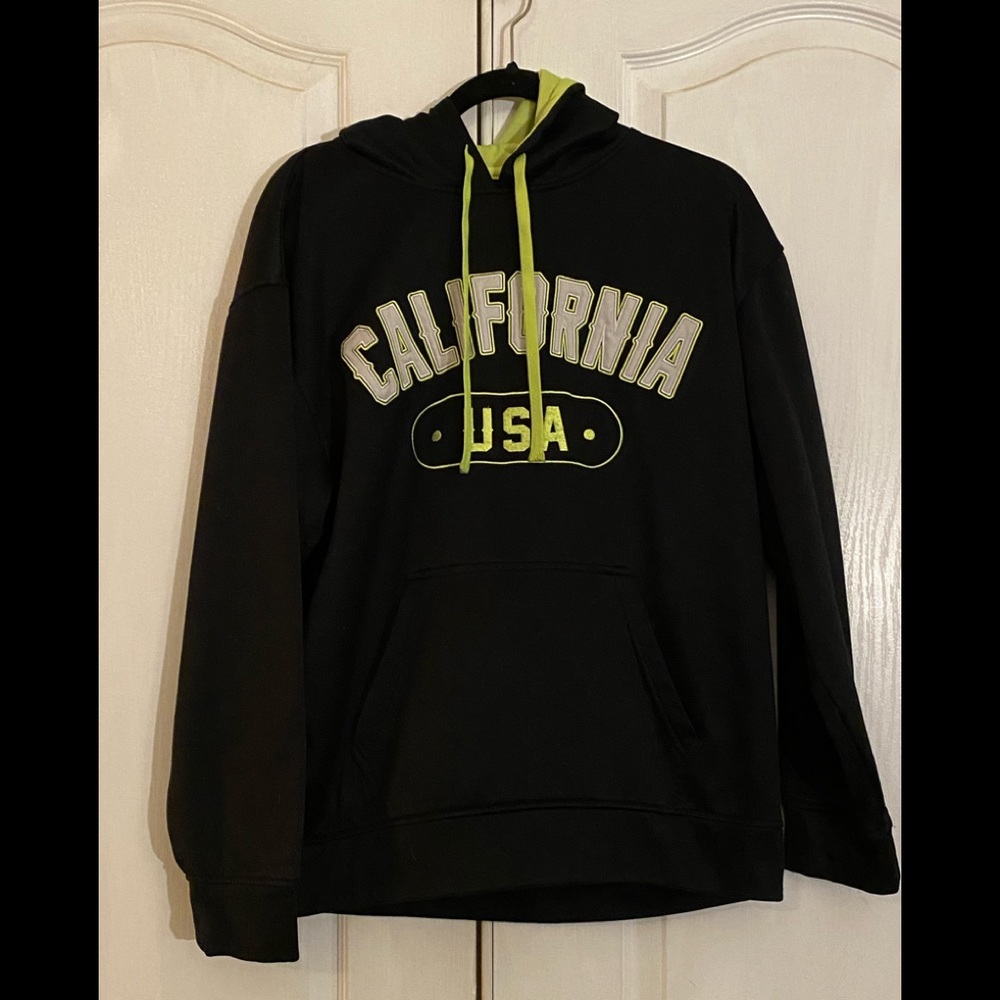 Sweet bay sweatshirt